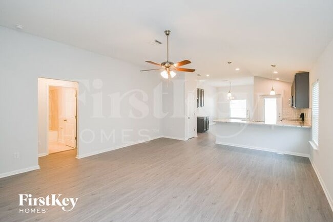 Building Photo - 2018 Howard Christy Ct