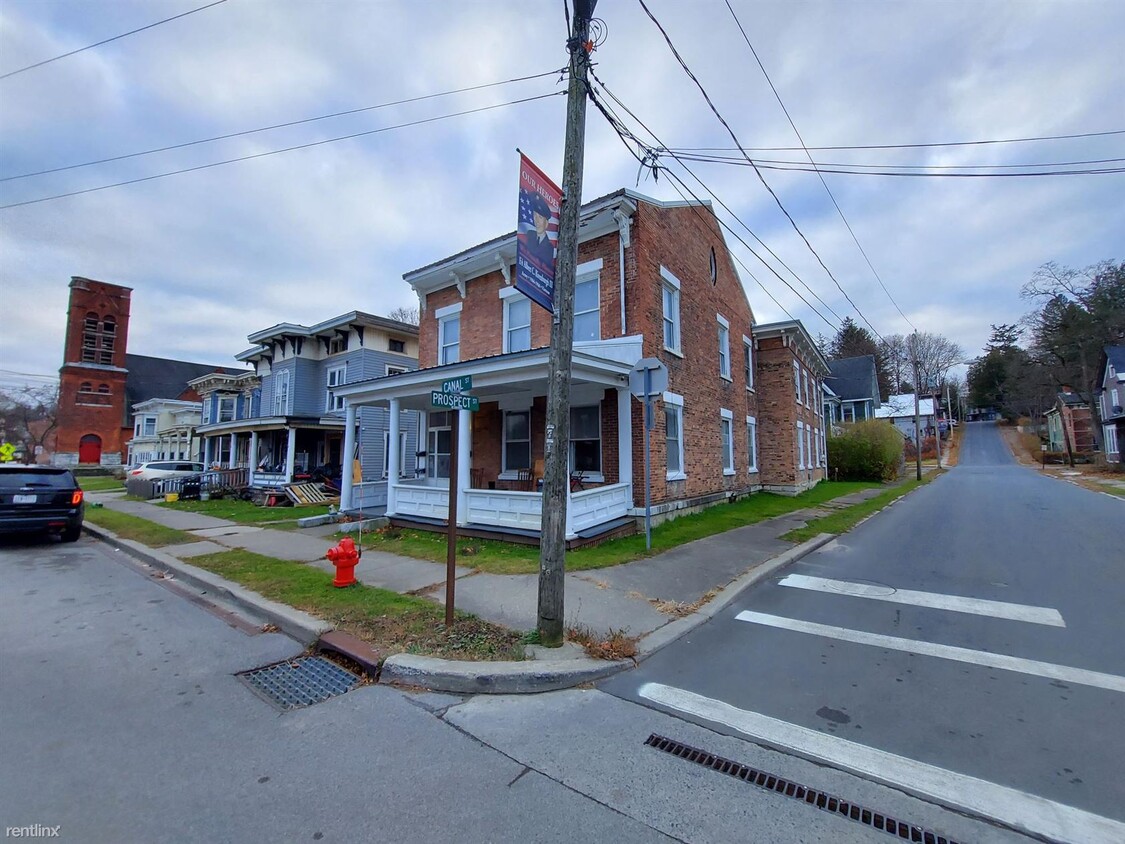 Primary Photo - 3 br, 1 bath House - 181 Canal Street 1
