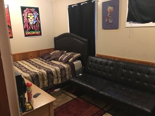 3 habitaciones - 222 Birch St