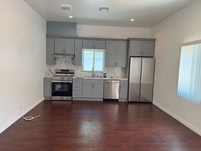 Building Photo - Two Bedroom Two Bath ADU