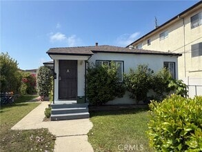 Building Photo - 4034 W 130th St