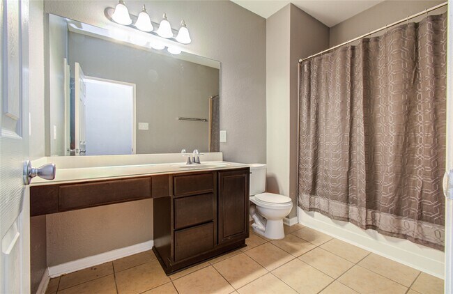 Foto del edificio - 18707 Naples Ridge Ct