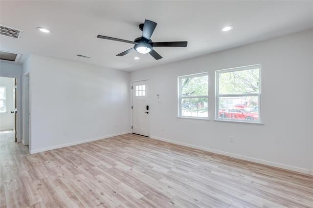 Foto del edificio - 1702 Oak Lea Dr