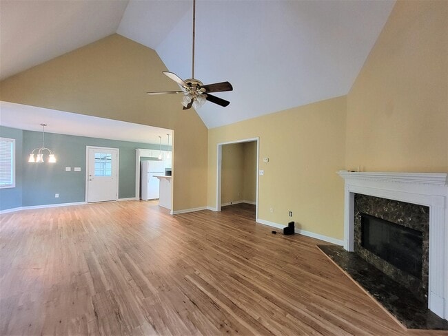 Foto del edificio - 32 Elizabeth Way