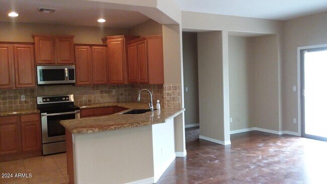 Building Photo - 27780 N 90th Ln