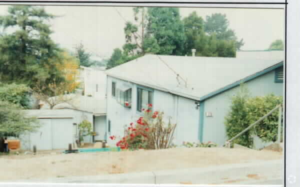 Building Photo - 278 Santa Clara St