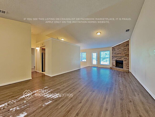 Foto del edificio - 5345 Colonial Dr