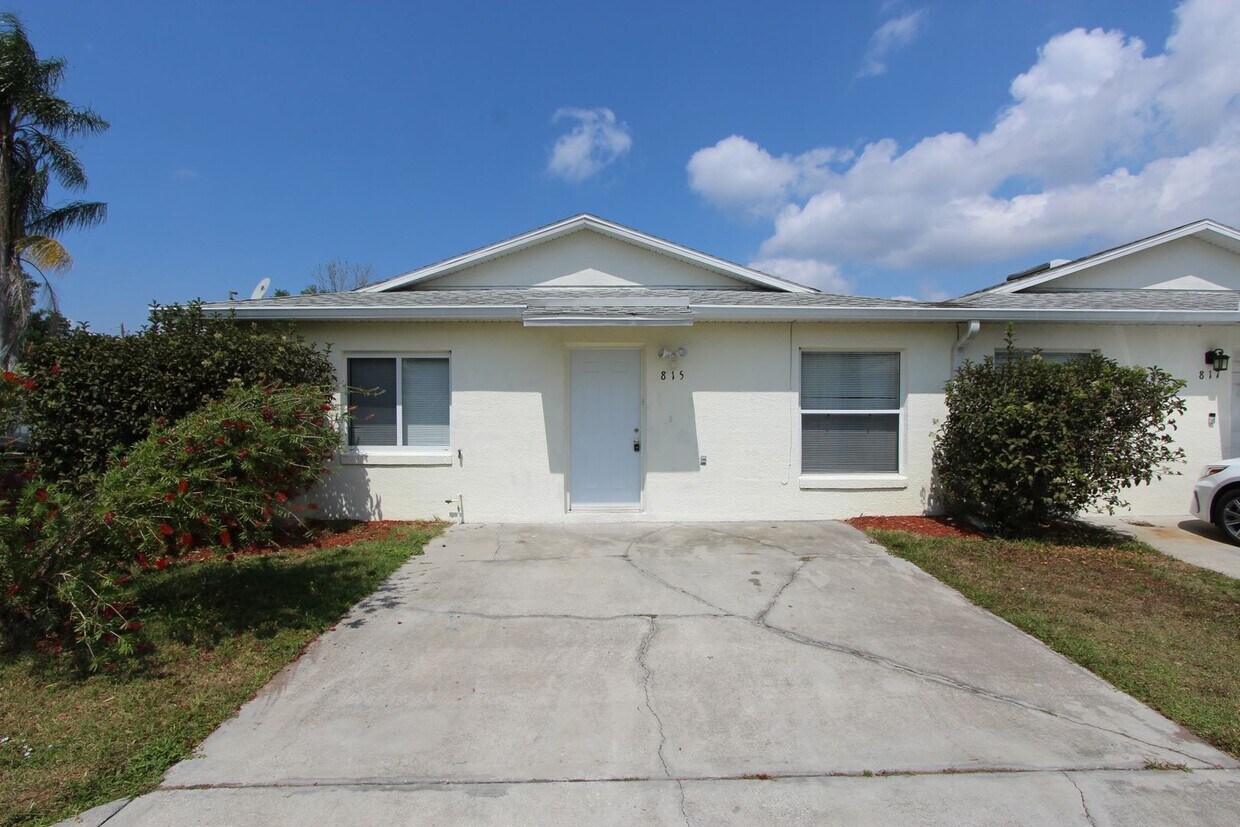 Charming 3-Bedroom Duplex in St. Cloud - Charming 3-Bedroom Duplex in  St. Cloud