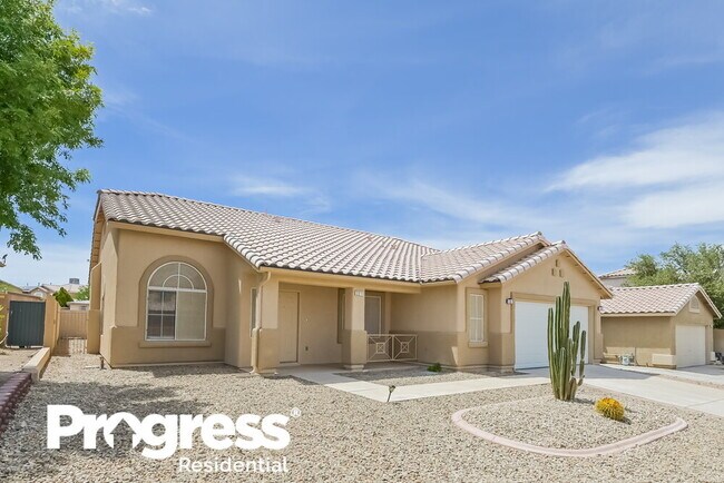 Foto del edificio - 2211 Maple Shade St