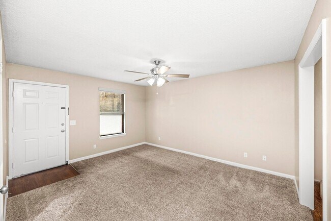 Photo - 801 Naylor Ave Apartment