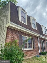 Building Photo - 1942 Arwell Ct