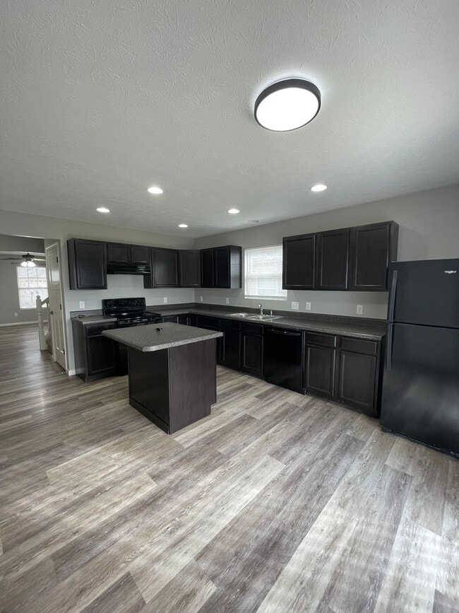 Foto del edificio - 3 Bedroom Single Family Home