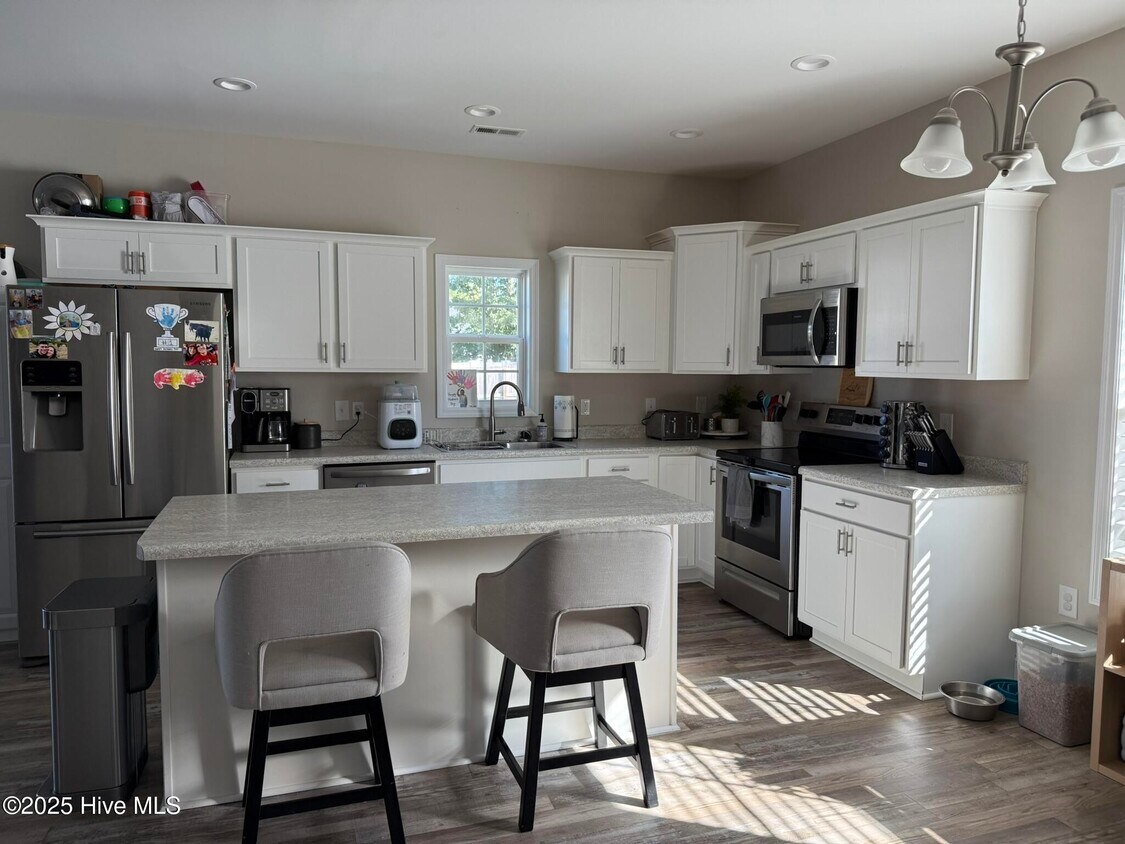 Foto principal - 107 Shagbark Ct