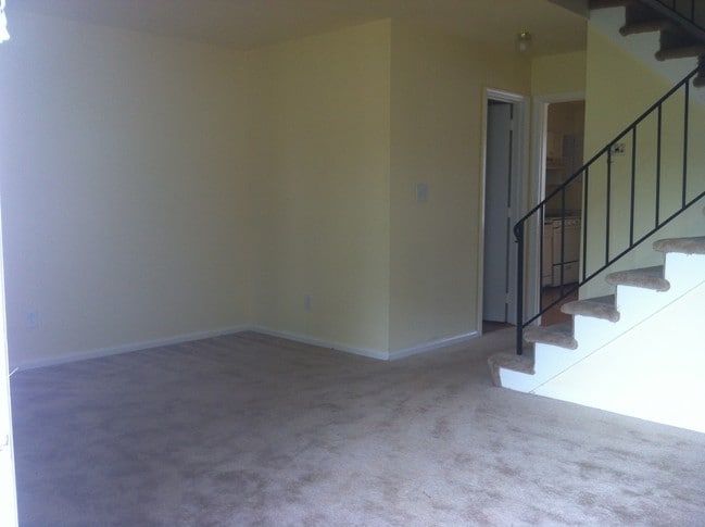 Interior Photo - Oliver Point