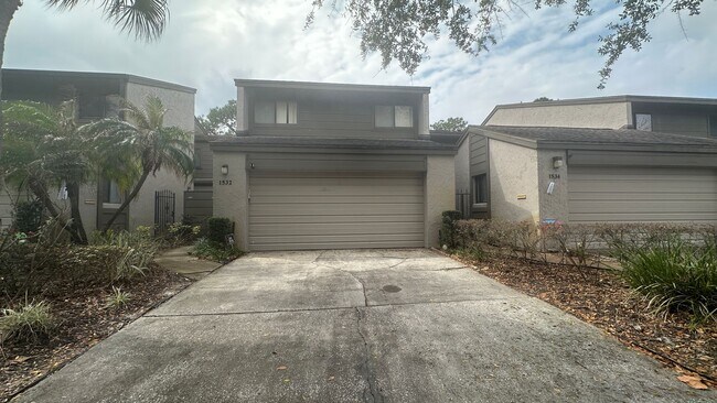 Foto del edificio - Spacious 3BR Townhome with Dual Living Areas & Resort Amenities