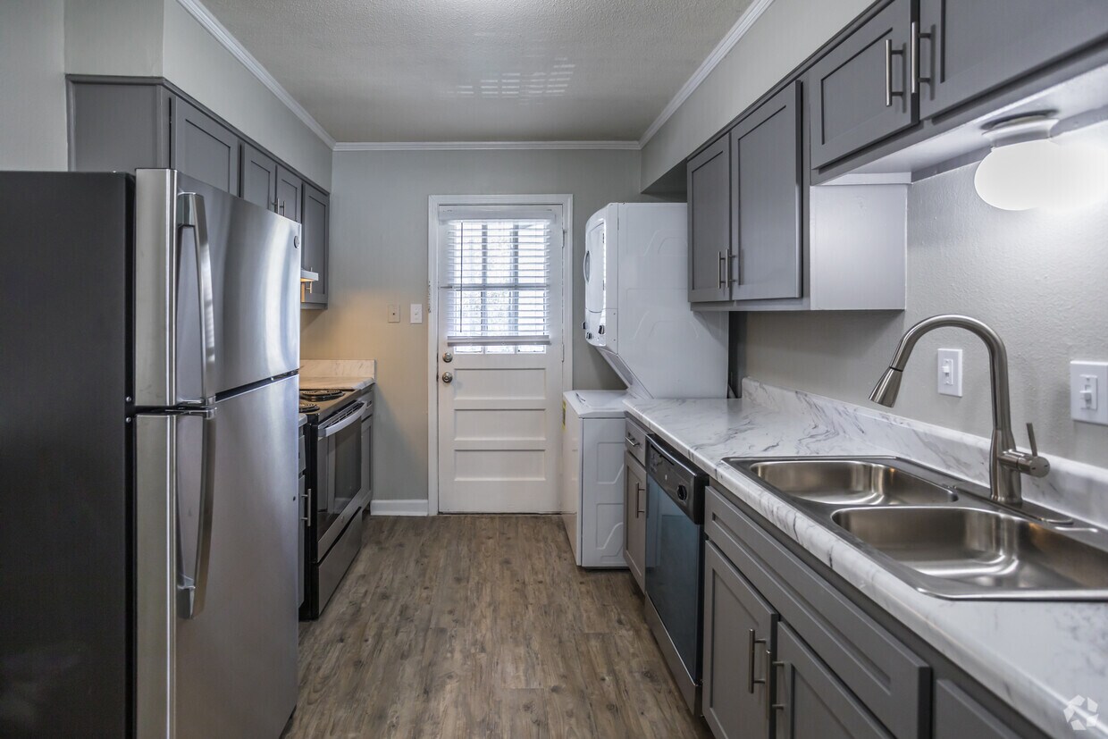 The Galloway Evergreen Apartments Memphis, TN