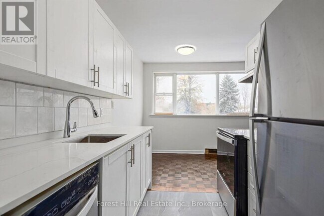 Photo du bâtiment - 304 - 176 EIGHTH STREET