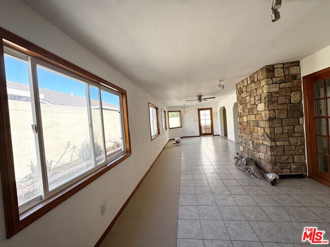Foto del edificio - 2180 Glenwood Ave