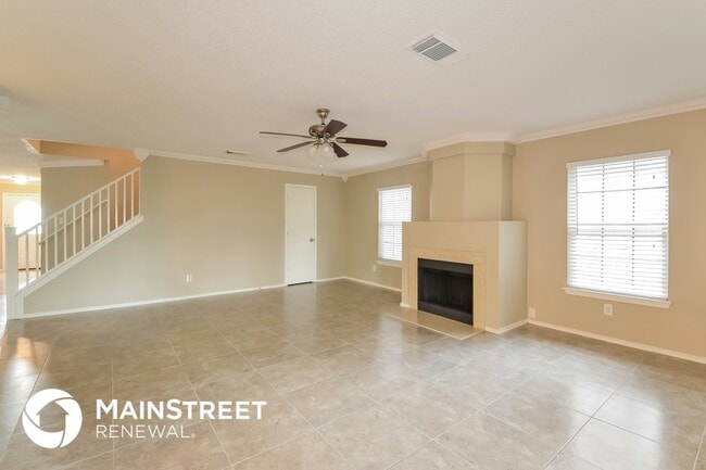 Building Photo - 8423 Manderly Pl