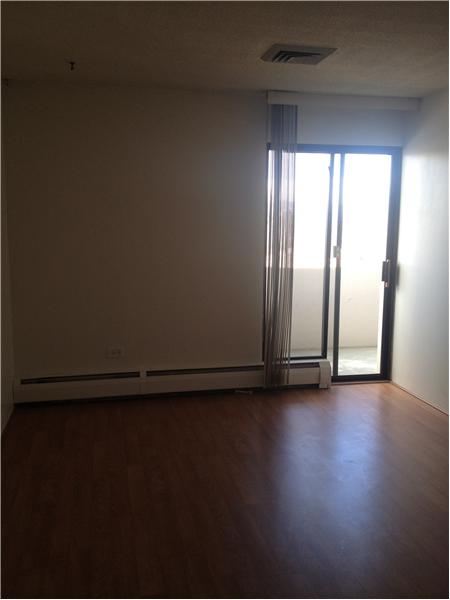 Foto del edificio - 3131 E Alameda Ave