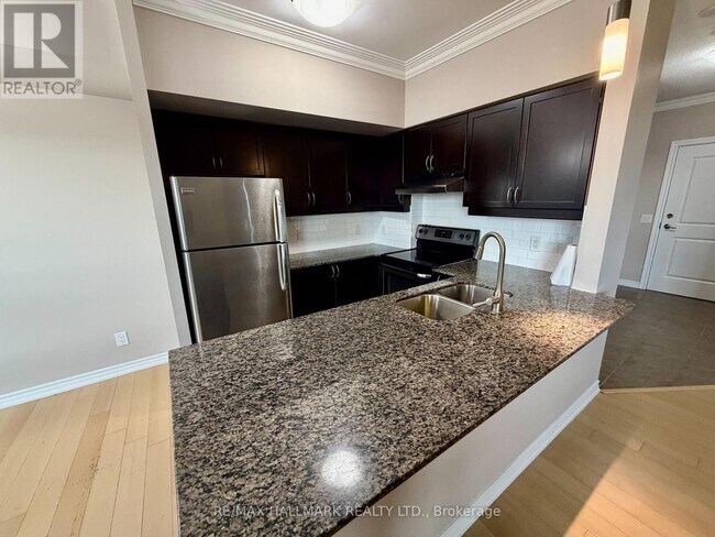 Photo du bâtiment - 7730 Kipling Ave