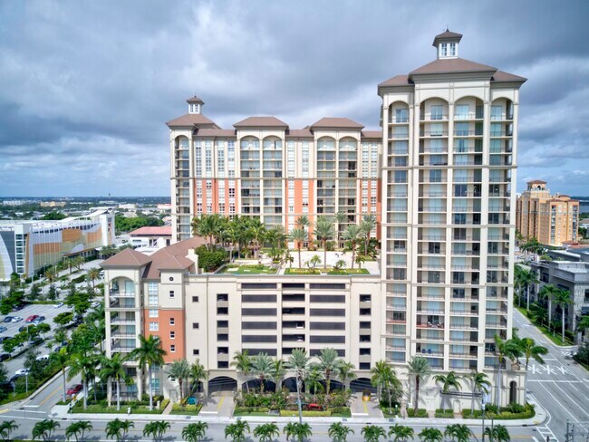 Building Photo - 550 Okeechobee Blvd
