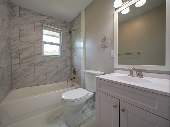 Building Photo - Cedar Park Apartments