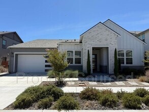 Building Photo - 2868 Resthaven Ct