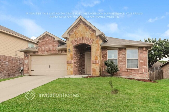 Foto del edificio - 6616 Chalk River Dr
