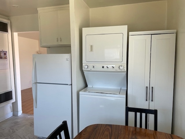 Washer and Dryer - 37123 Olive St