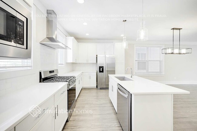Foto del edificio - 647 Vernon Ave