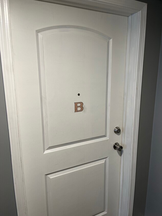 Door from halfway - 146 46th St SW
