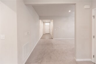 Building Photo - 357 Anna Cir