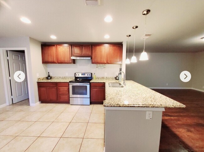 Building Photo - 7342 Corian Park Dr