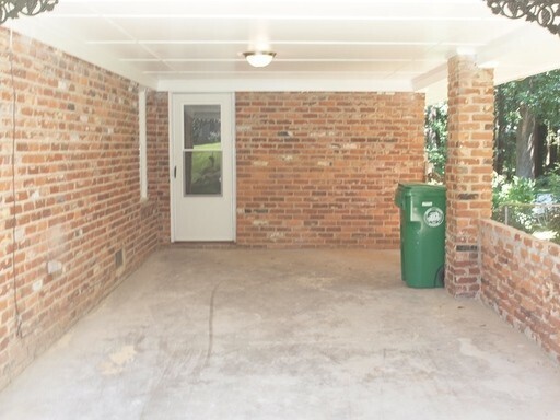 Building Photo - 2336 Columbia Woods Ct