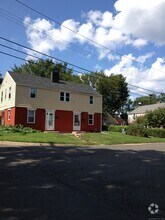 Building Photo - 11 High Ridge Dr