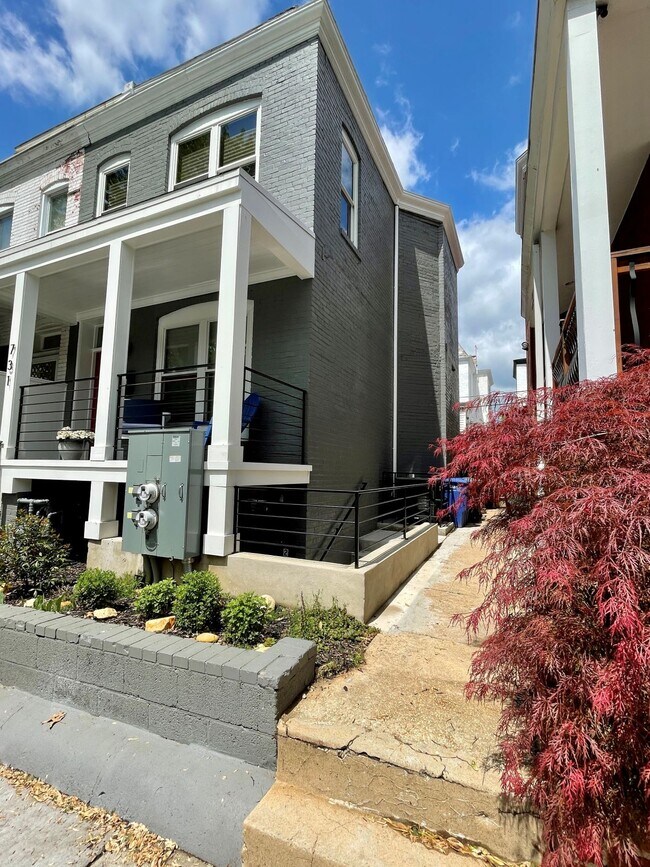 Exterior view from street - 731 Girard St NW