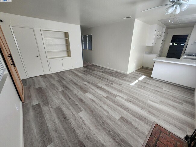 Foto del edificio - 4126 Francisco St