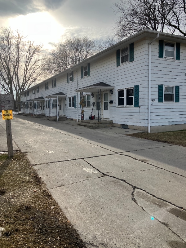 1809 Shawano Ave, Green Bay, WI 54303 Townhome Rentals in Green Bay WI
