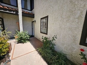 Building Photo - 20967 Judah Ln