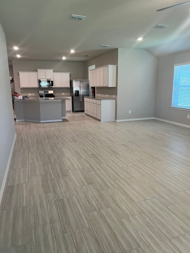 Foto del edificio - 1028 : Ingalls Pk Ln