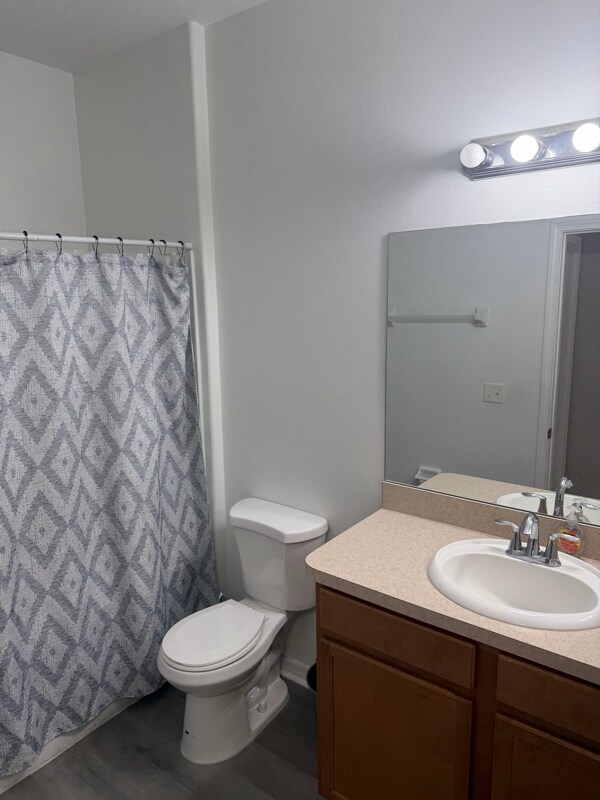 Foto del edificio - 4106 Winding Vine Dr