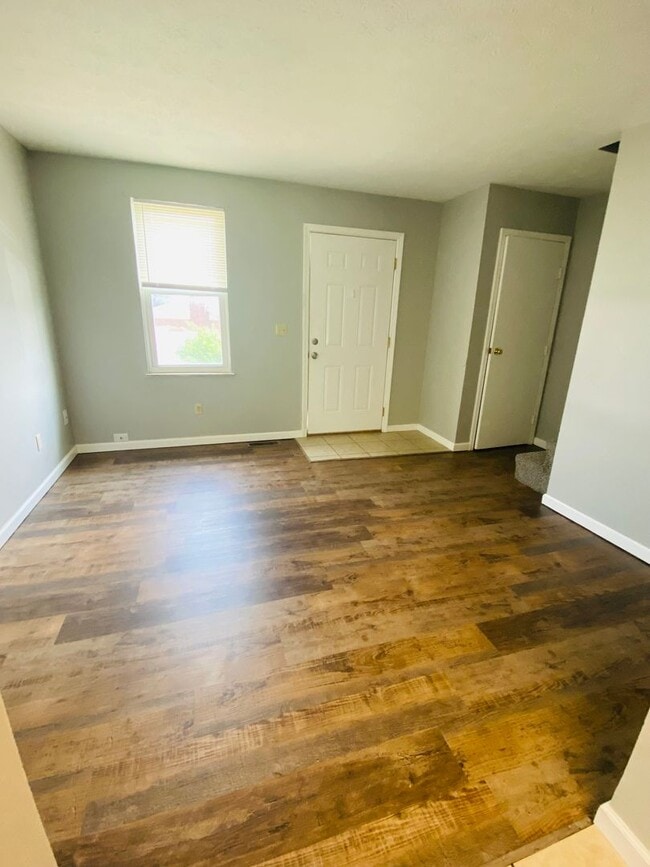 Foto del edificio - 1574 Elizabeth St