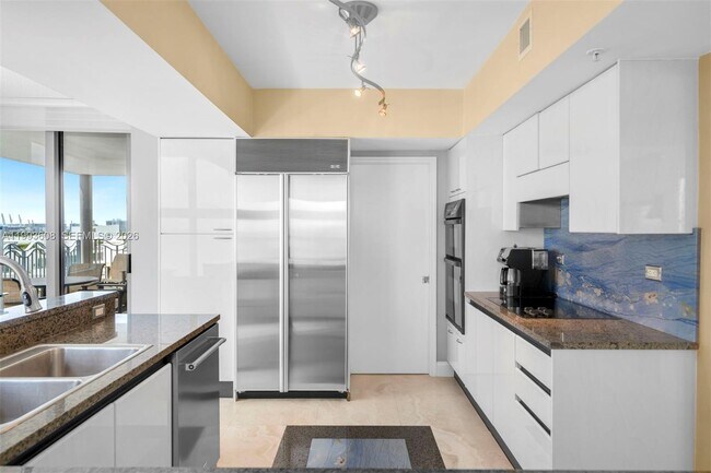 Foto del edificio - 1500 Ocean Dr