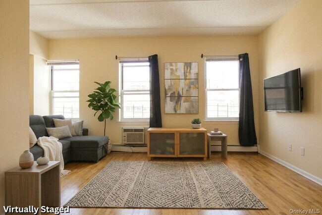 Foto del edificio - 228 E 112th St