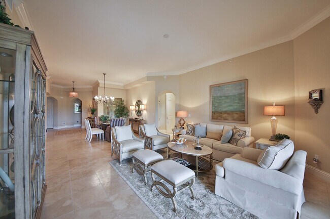 Building Photo - 9296 Menaggio Ct