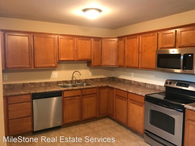 Building Photo - 5 br, 2 bath House - 7070 White Mountain Dr