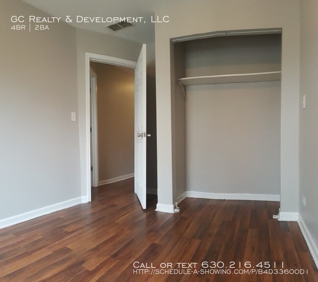 Building Photo - 7921 S Burnham Ave