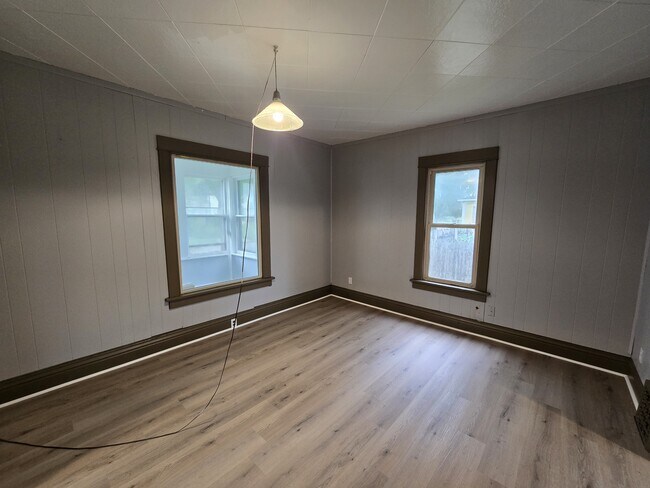 Foto del edificio - 419 Bratnober St