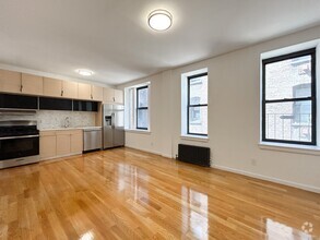 Building Photo - 601 W 137th St